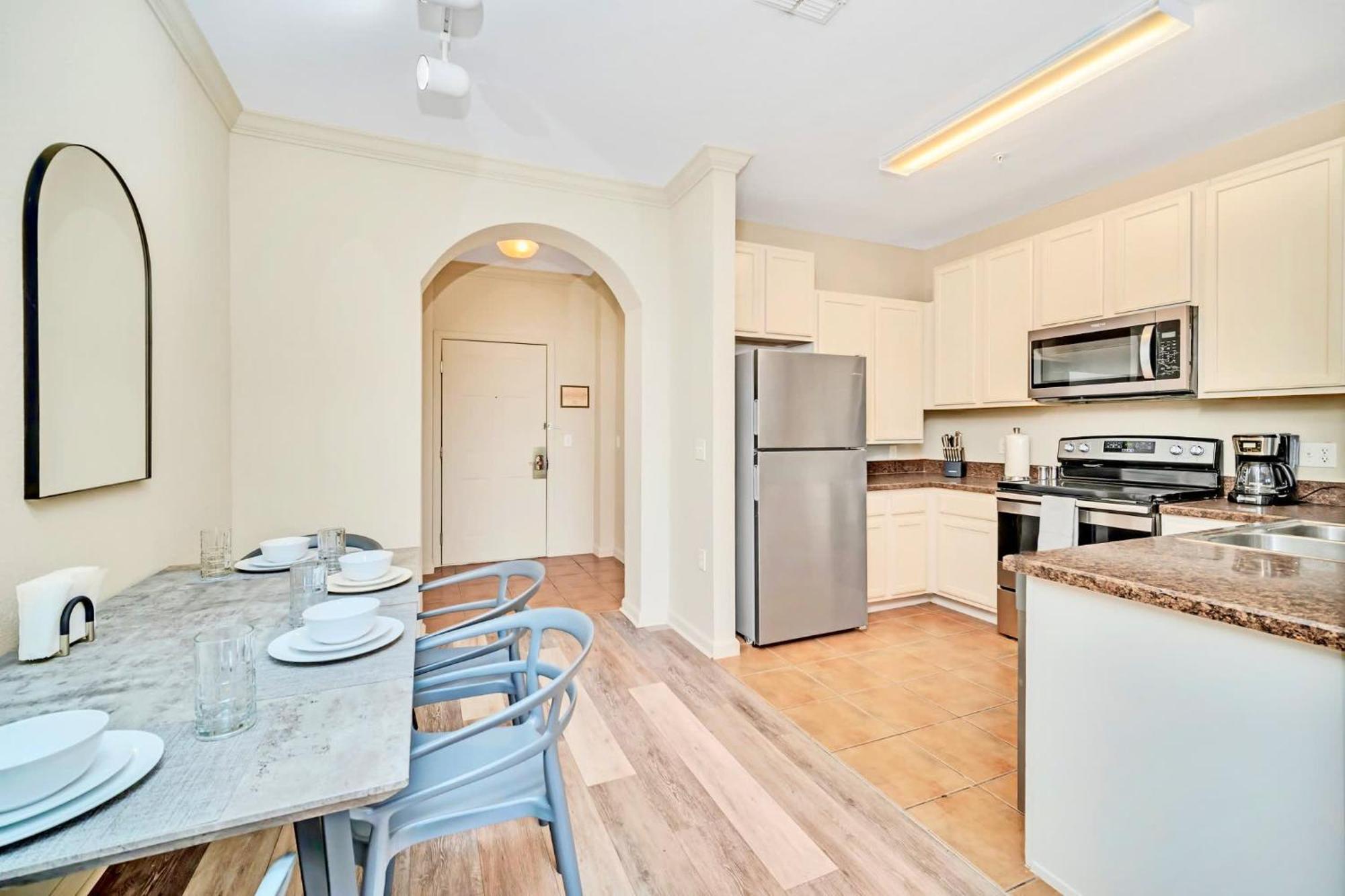 Bright 2Br Condo With Pool And Hot Tub - Near Disney! Orlando Kültér fotó